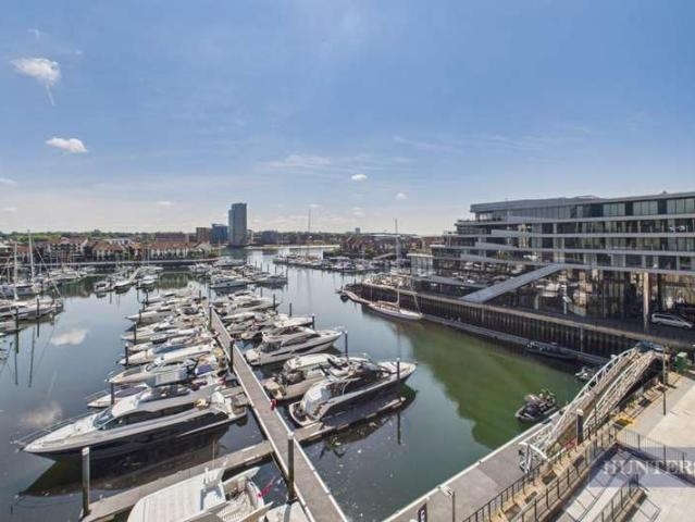 Apartment for sale in Ocean Village, City Of Southampton