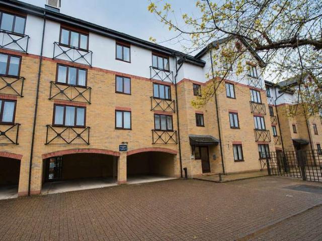 Apartment for sale in New Fletton, Peterborough