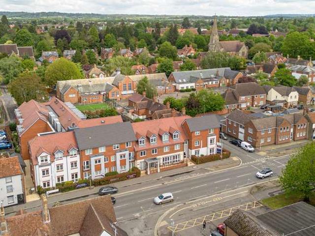 Apartment for sale in Caldecott, Dromore