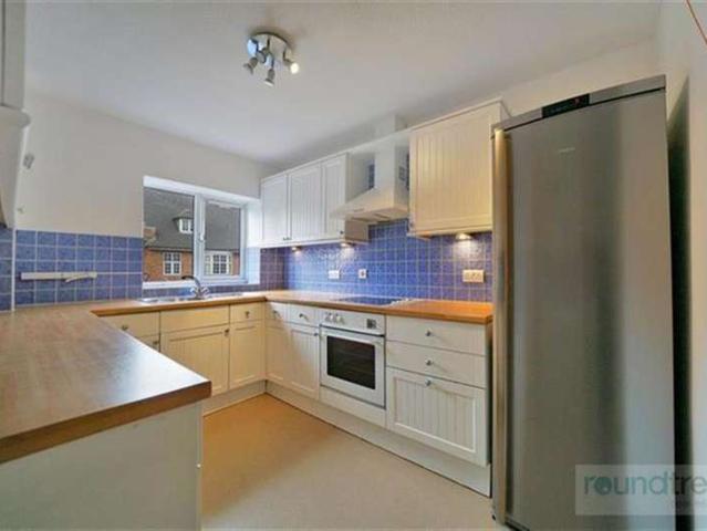 Apartment for sale in Hendon, Greater London