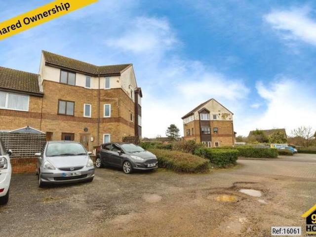 Apartment for sale in Fenny Stratford, Milton Keynes