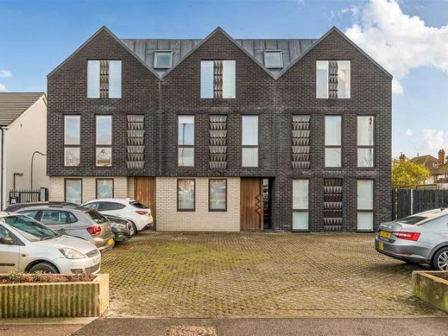 Apartment for sale in Thurston Park, The Bridge
