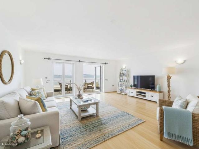 Apartment for sale in Thistleboon, Mumbles ,the