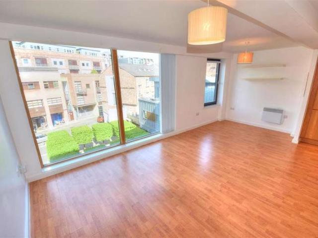 Apartment for sale in Ropewalks, Calderstones
