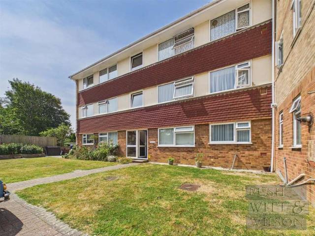 Apartment for sale in St Leonards Green, Guestling Green