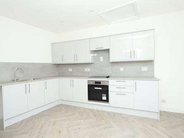 Apartment for rent in Cross In Hand, East Sussex
