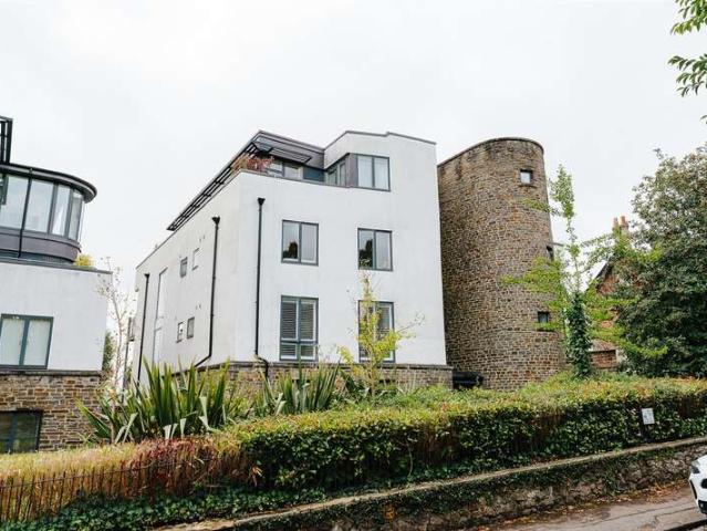 Apartment for sale in Feckenham, City Of Bristol