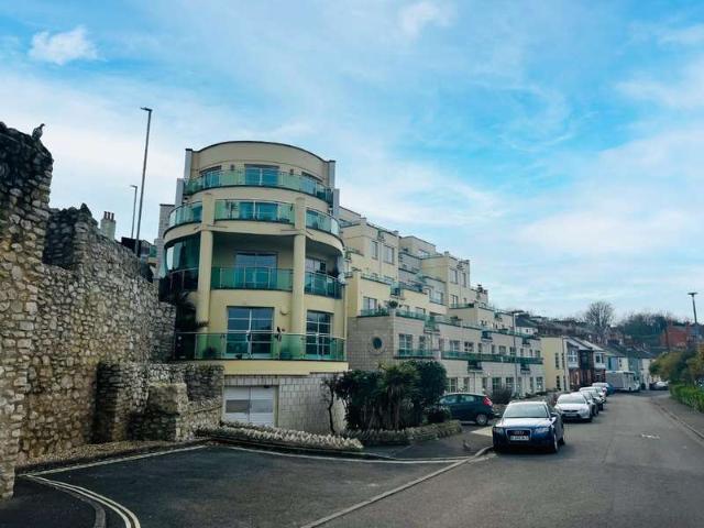 Apartment for sale in Wyke Regis, Weymouth