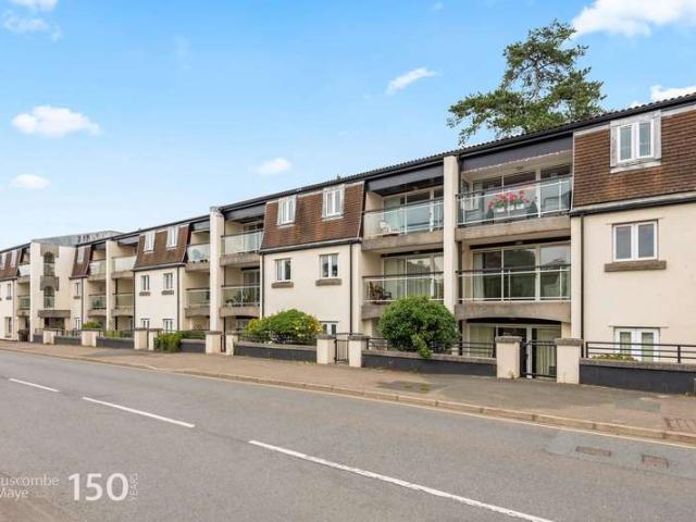 Apartment for sale in Strode, Devon
