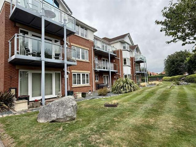 Apartment for sale in St Annes, Lytham