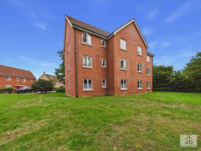 Apartment for rent in Grange Farm, East Suffolk