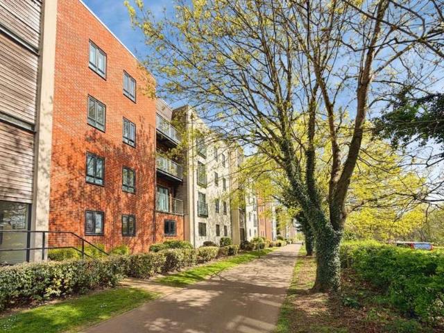 Apartment for sale in Priest Down, Hampshire