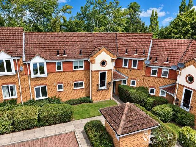 Apartment for sale in Chafford Hundred, Grays