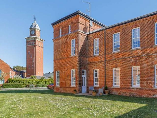 Apartment for sale in Gatcombe, Isle Of Wight