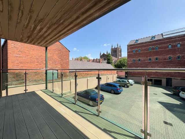 Apartment for sale in Portfields, Hereford