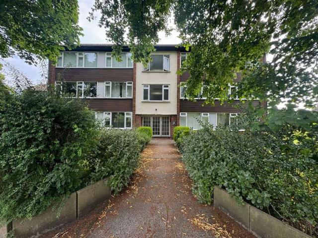 Apartment for sale in Roby Mill, Lancashire