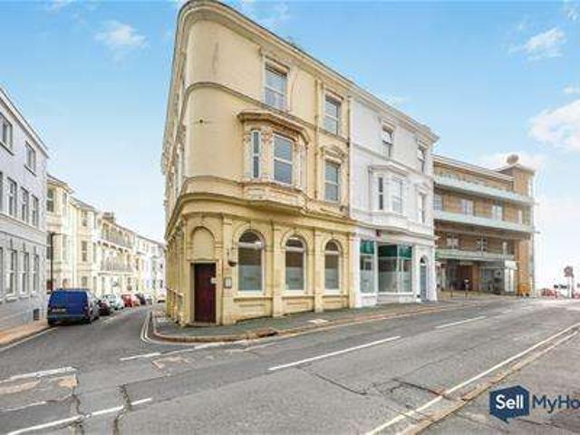 Apartment for sale in Cowlease, Ventnor
