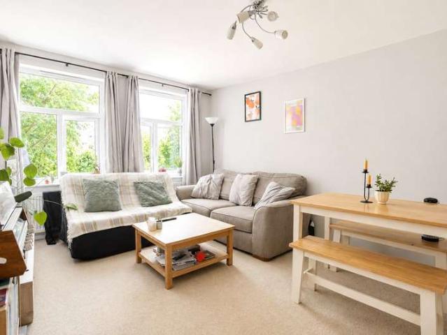 Apartment for sale in Feckenham, City Of Bristol