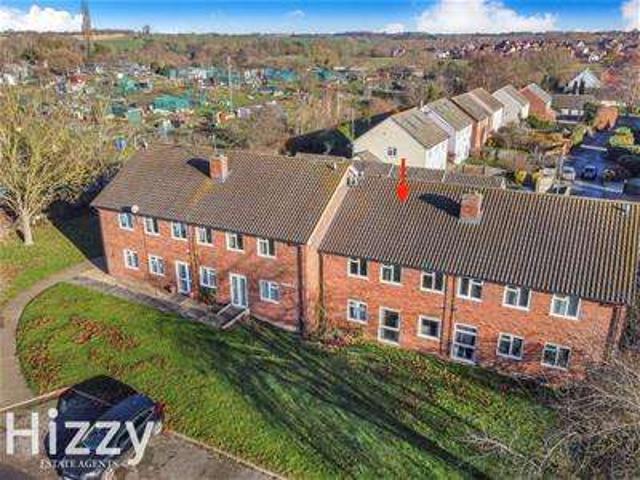 Apartment for sale in Chelmondiston, Suffolk