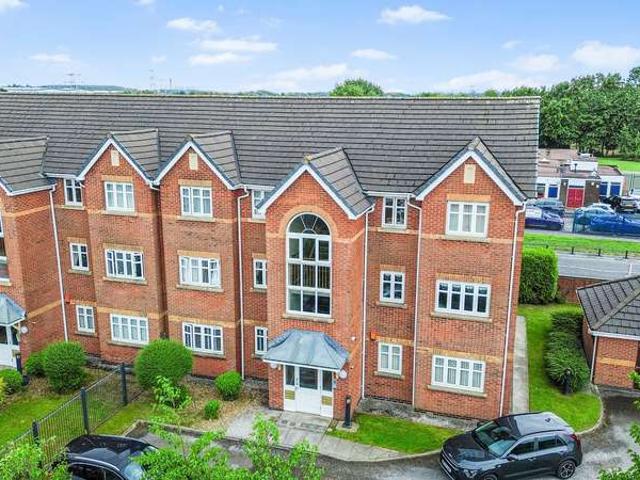 Apartment for sale in St. Helens, Sutton Heath
