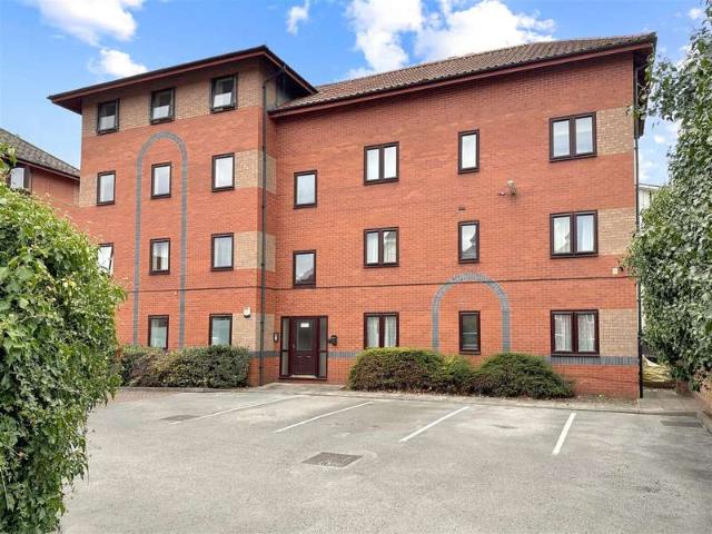 Apartment for sale in Alverton, East Midlands