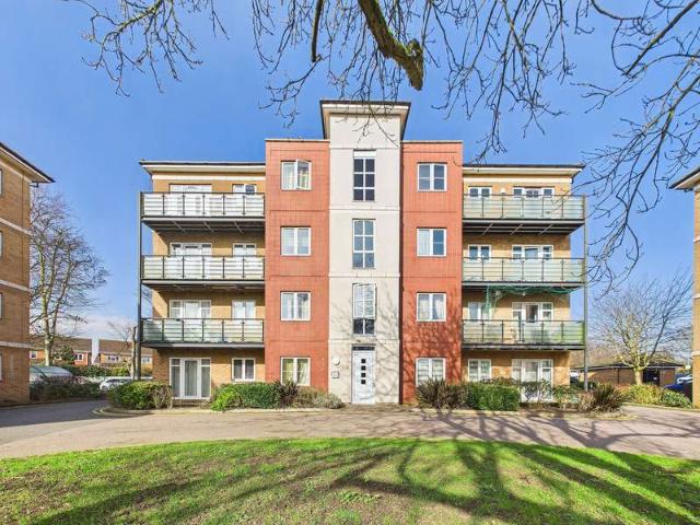 Apartment for sale in Dunstable, Bedfordshire