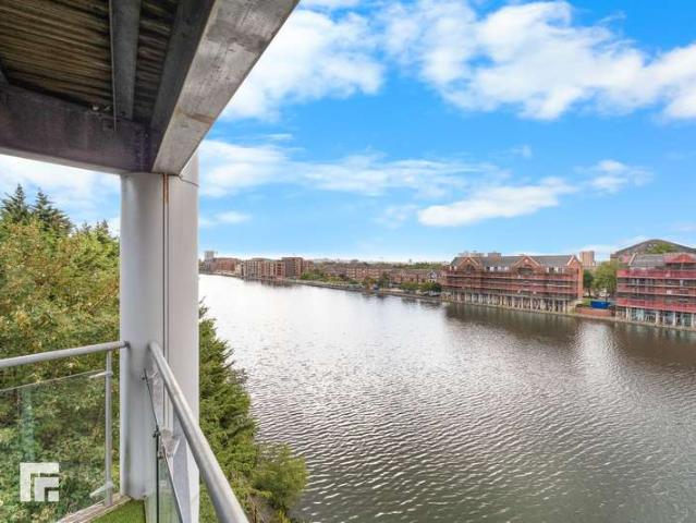 Apartment for sale in Newtown, Falcon Lodge