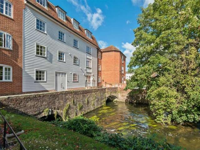 Apartment for sale in The King's Mile, The Bridge