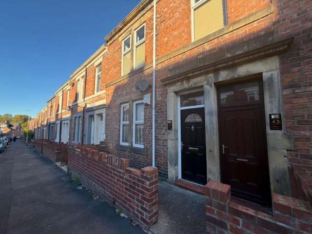 Apartment for sale in Deckham, Gateshead