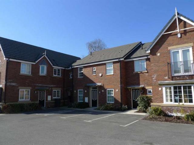 Apartment for sale in Crooke, Wigan