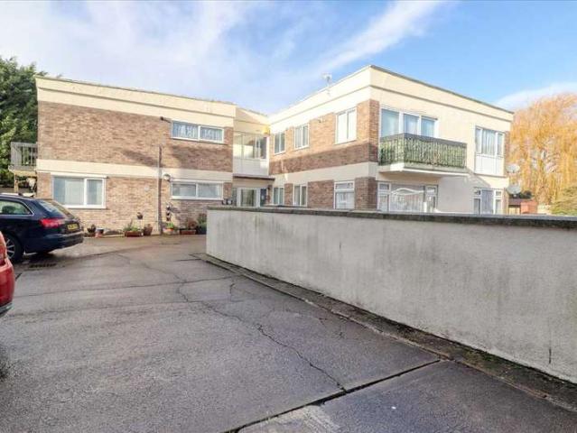 Apartment for sale in Dale Hill, Essex