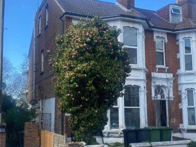Apartment for sale in Southsea, City Of Portsmouth