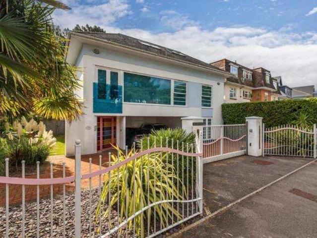 Apartment for sale in Sandbanks, Isle Of Man