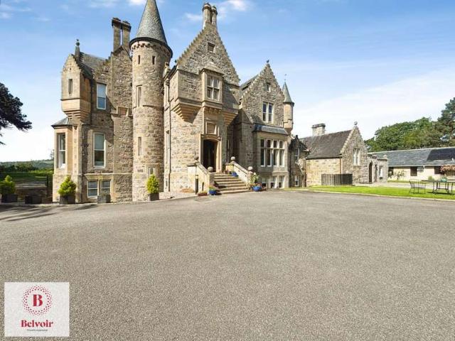 Apartment for rent in Lentran, Scotland
