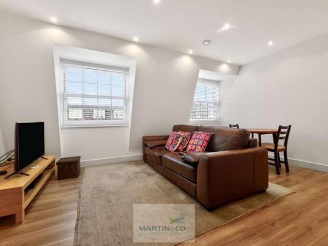Apartment for sale in Fretherne, Hertfordshire