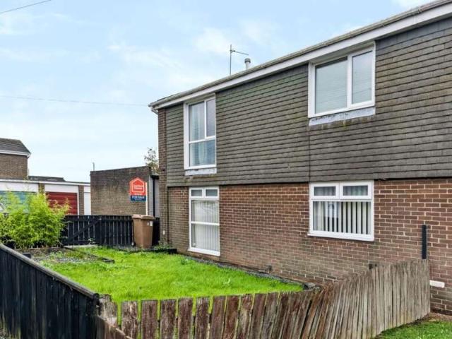 Apartment for sale in Dudley, North Tyneside