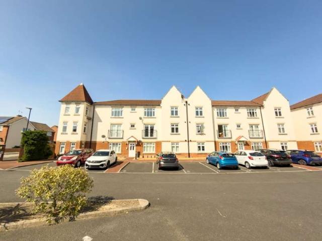 Apartment for sale in Hylton Lane Estate, Sunderland