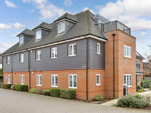 Apartment for sale in Hillview, Surrey