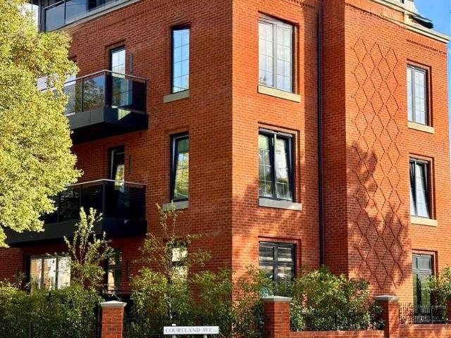 Apartment for sale in London Borough of Waltham Forest, Greater London