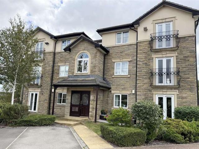 Apartment for sale in Skelmanthorpe, West Yorkshire