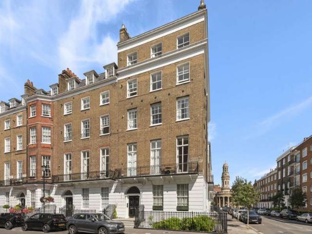 Apartment for sale in Marylebone, Greater London
