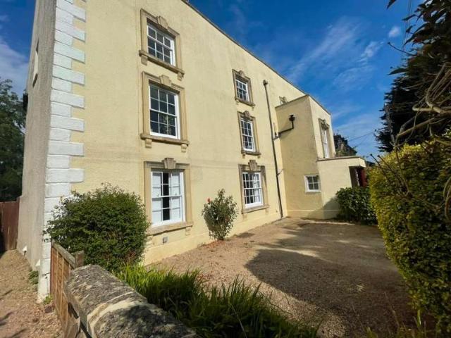 Apartment for sale in Newport, School House