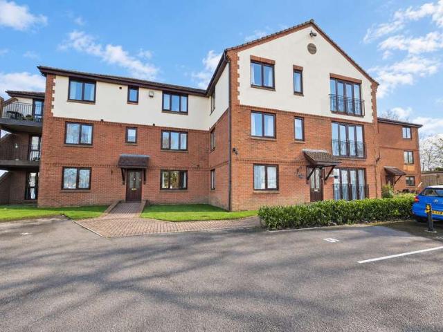 Apartment for sale in Irby, Wirral