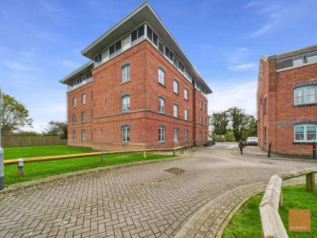 Apartment for sale in Penweathers, Cornwall