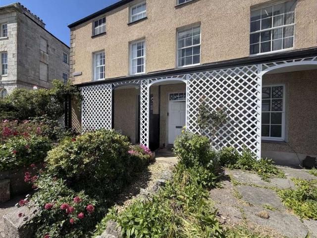 Apartment for sale in Beaumaris