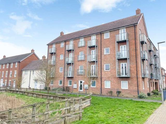 Apartment for sale in Bletchley and Fenny Stratford, Bletchley