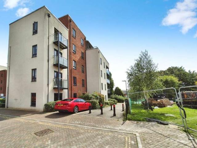 Apartment for sale in Priest Down, Hampshire