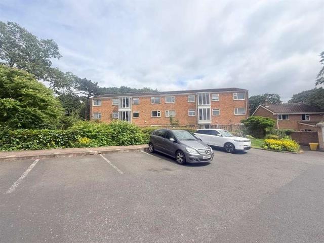Apartment for rent in Streetly, West Midlands