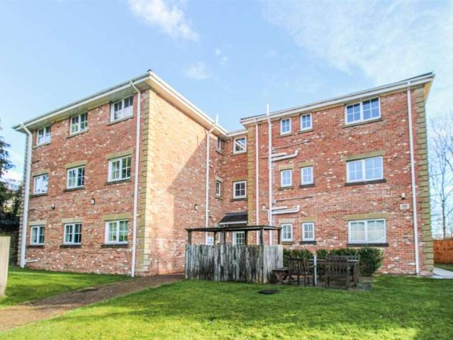 Apartment for sale in Moorhouse, West Yorkshire