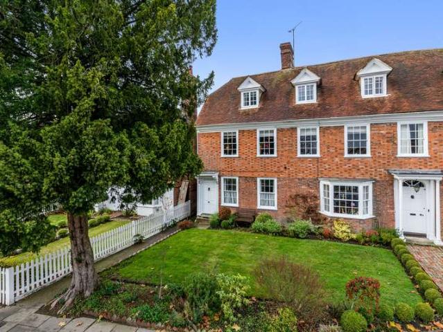 Apartment for sale in Bridgefield, Kent